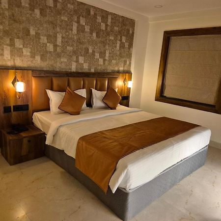 Hotel Orange Bhubaneswar Esterno foto