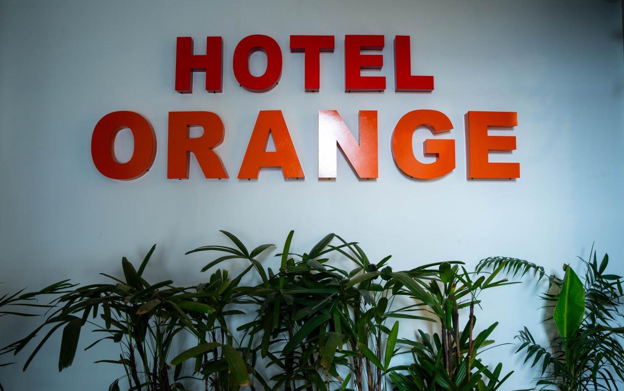 Hotel Orange Bhubaneswar Esterno foto