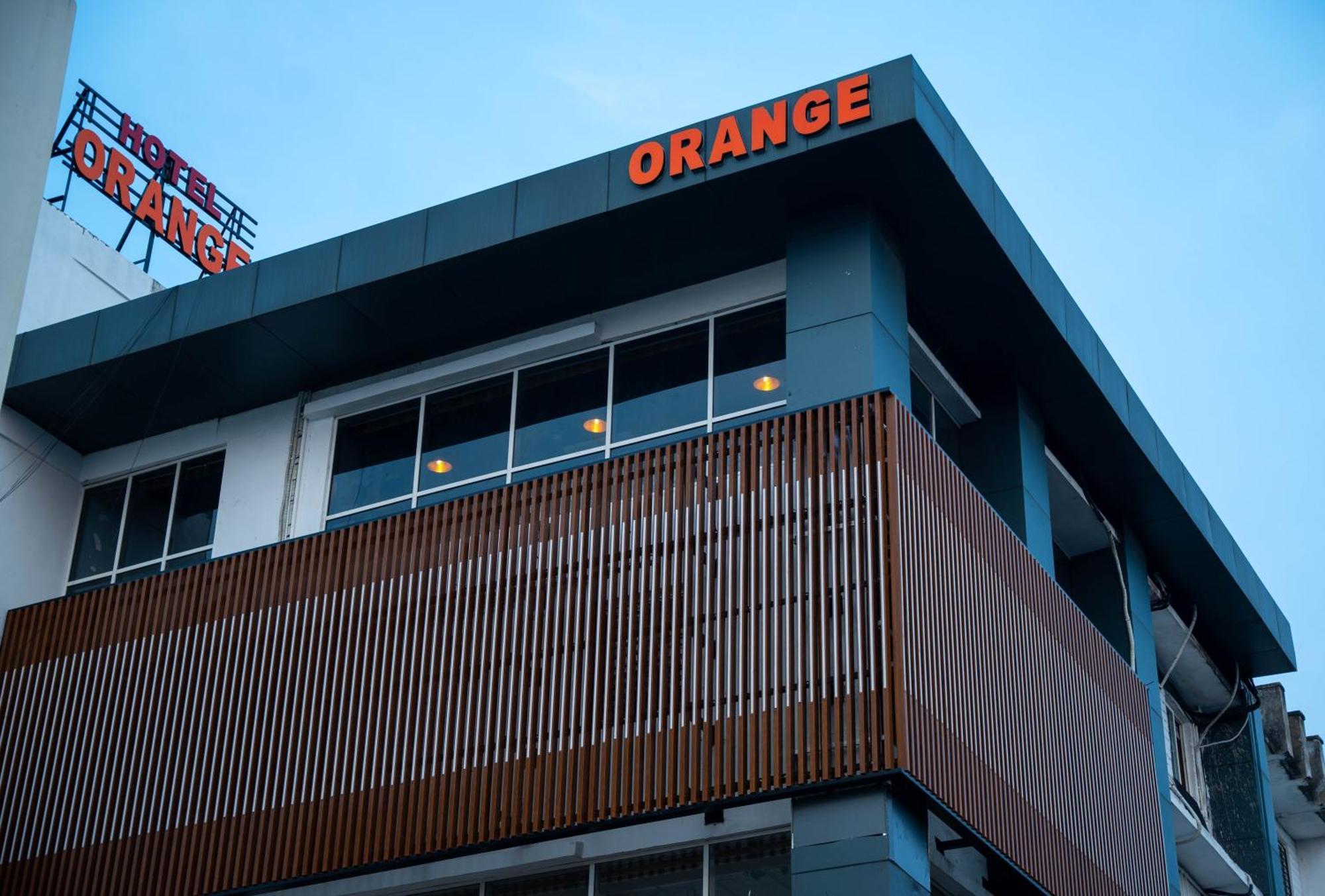 Hotel Orange Bhubaneswar Esterno foto