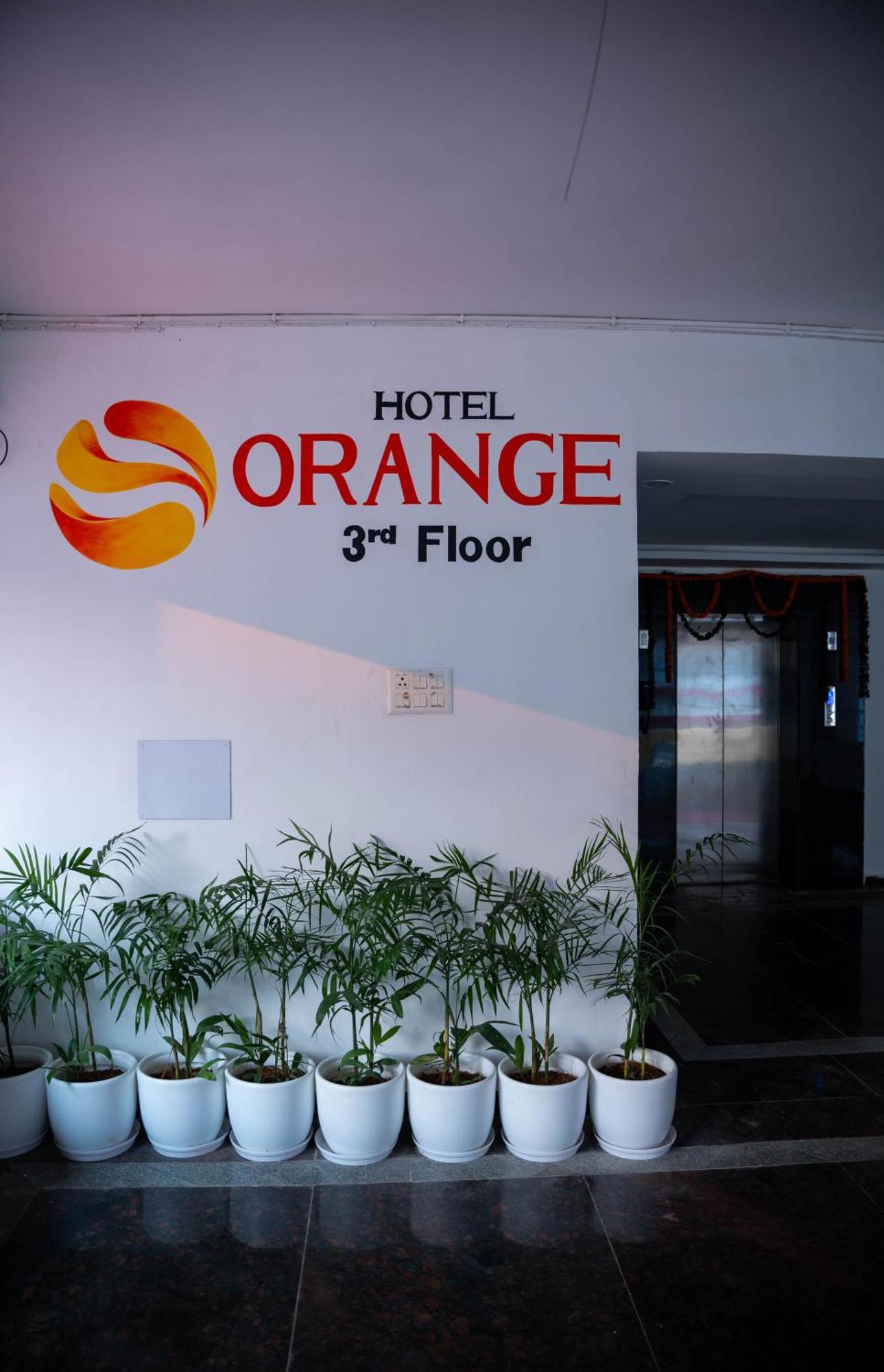 Hotel Orange Bhubaneswar Esterno foto