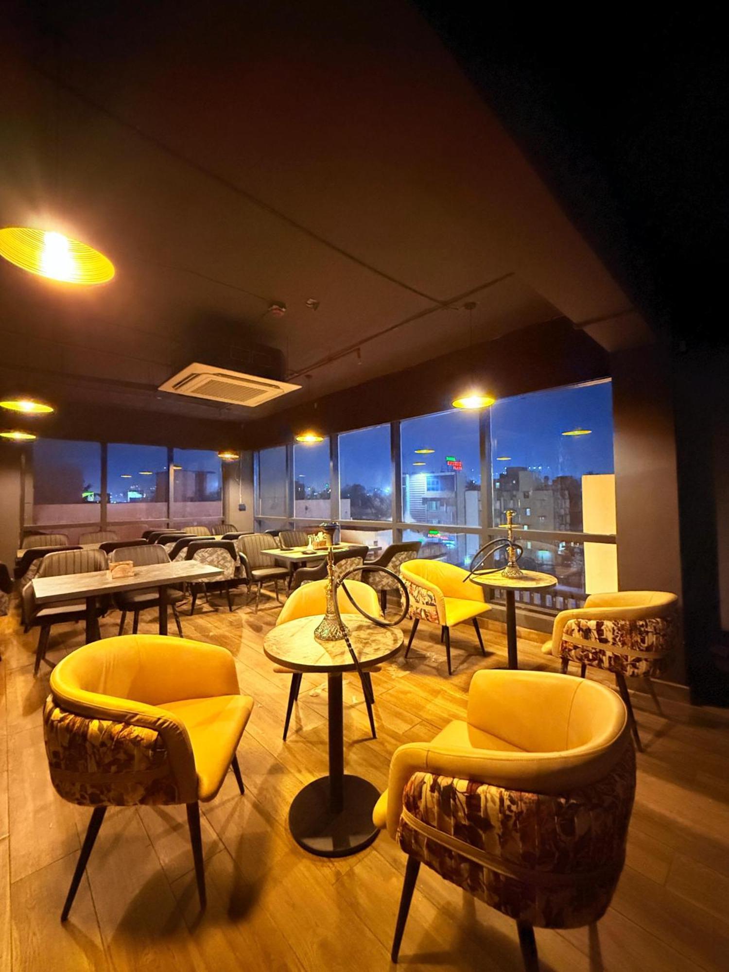 Hotel Orange Bhubaneswar Esterno foto